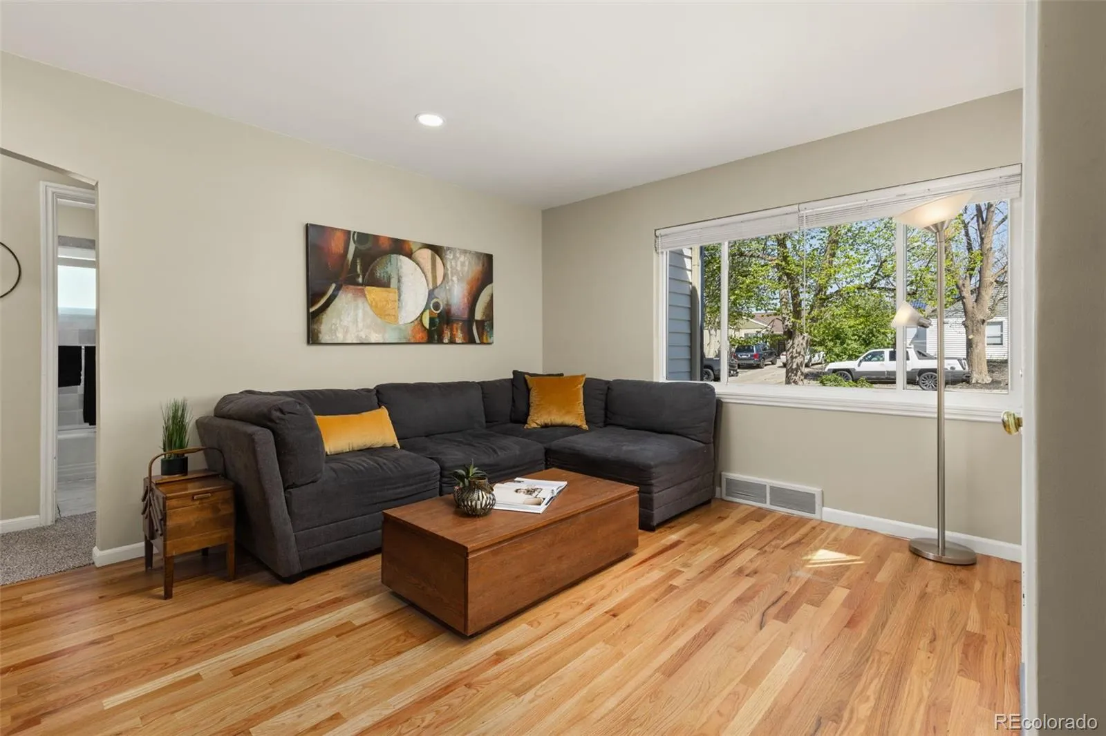 1157 Kingston Street Aurora CO 80010 MLS #REC3987383 04302026212500 1600 13