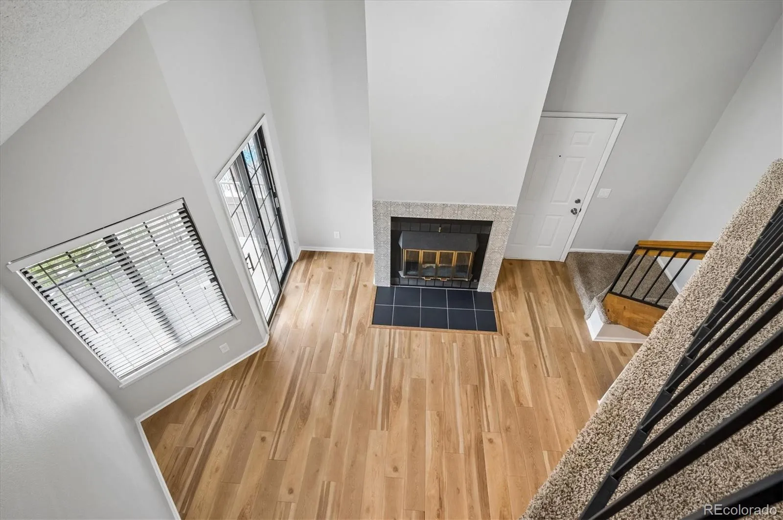 846 S Vance Street #F Lakewood CO 80226 MLS #REC3988208 04162026234020 1600 3