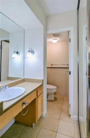 1200 Vine Street #2F Denver CO 80206 MLS #REC3989430 07172026181101 640 5