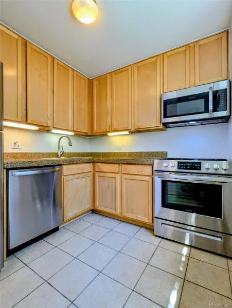 1200 Vine Street #2F Denver CO 80206 MLS #REC3989430 07172026181101 800 3