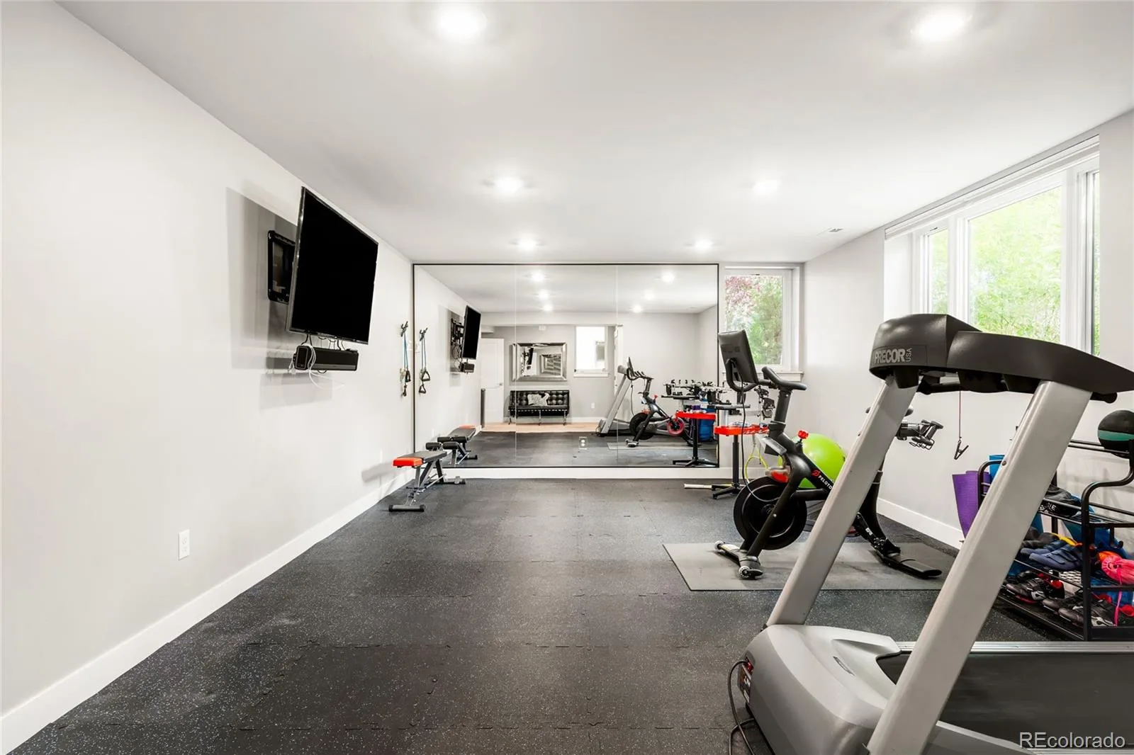 600 N High Street Denver CO 80218 | MLS #REC3990868 09142026015745 1600 35