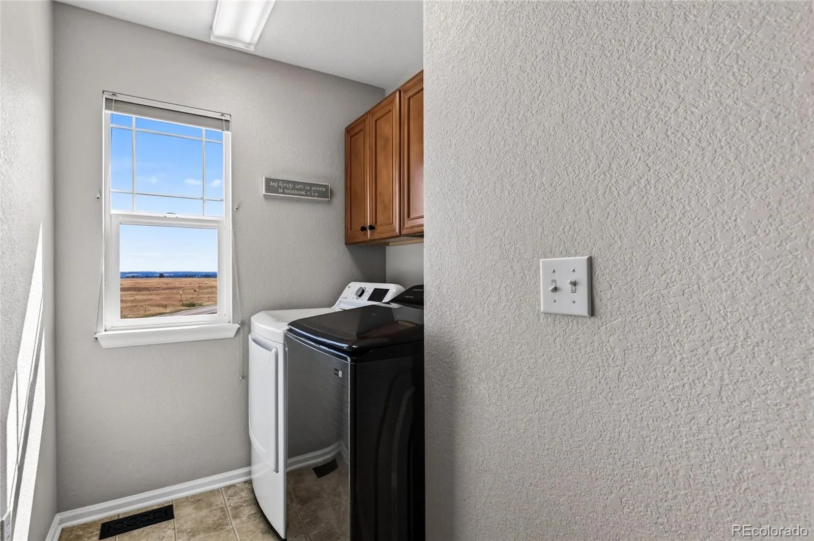 337 Peabody Street Castle Rock CO 80104 | MLS #REC3991162 07252026002427 1600 21