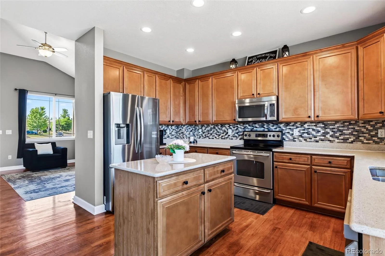 337 Peabody Street Castle Rock CO 80104 | MLS #REC3991162 07252026002427 1600 6