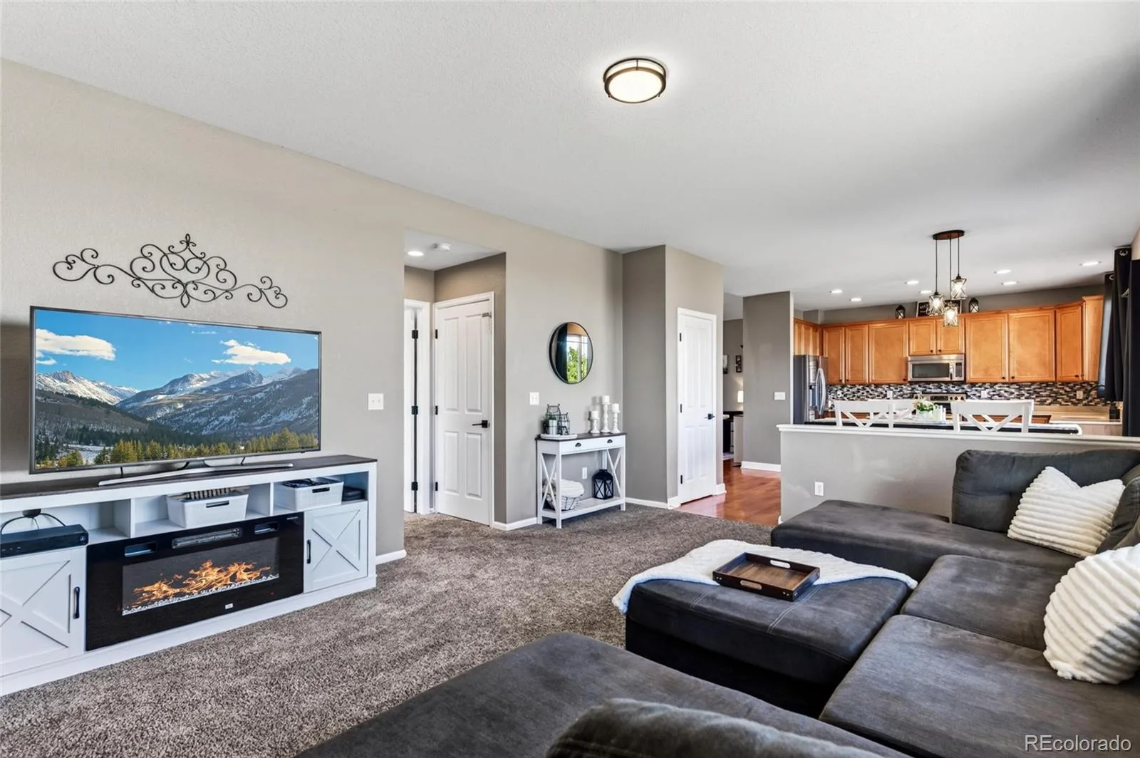 337 Peabody Street Castle Rock CO 80104 | MLS #REC3991162 07252026002427 1600 9