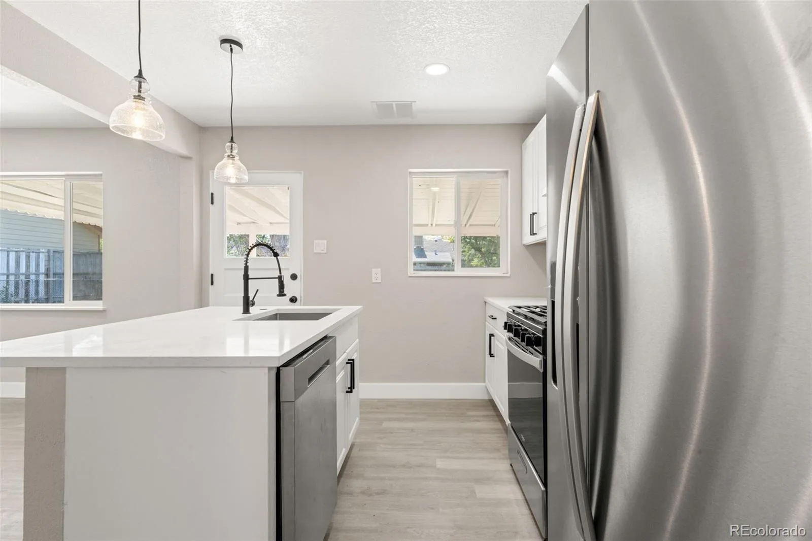 1269 Revere Street Aurora CO 80011 MLS #REC3992951 06122026070456 1600 10