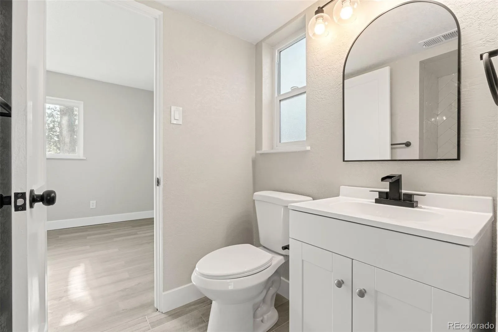 1269 Revere Street Aurora CO 80011 MLS #REC3992951 06122026070456 1600 14