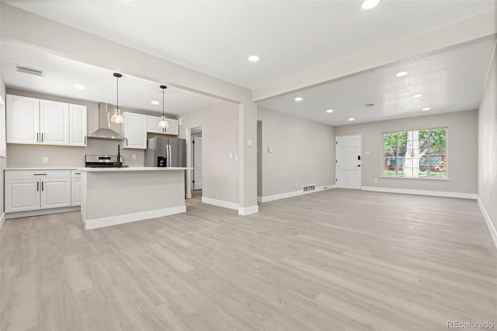 1269 Revere Street Aurora CO 80011 MLS #REC3992951 06122026070456 1600 5