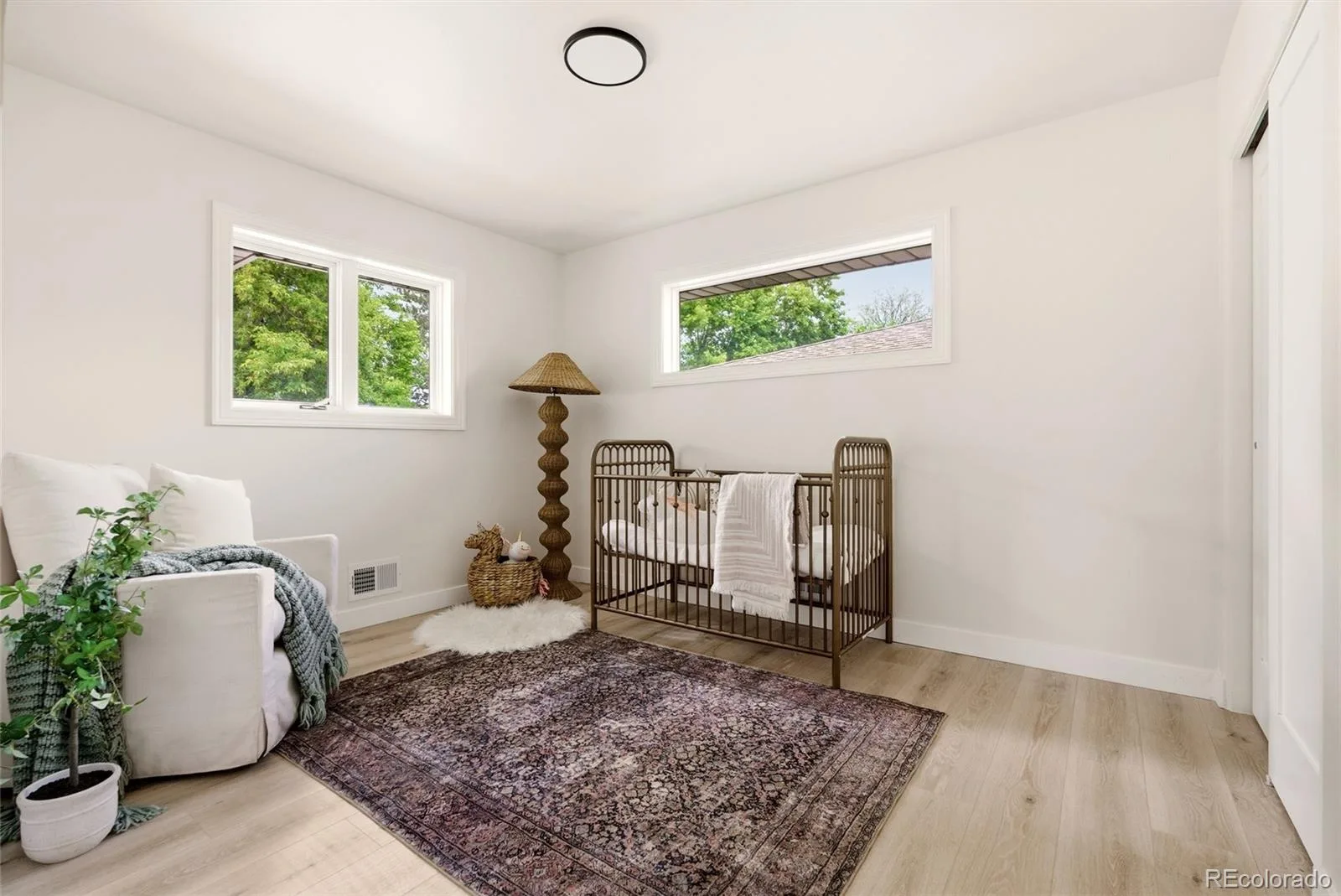 3195 S Franklin Street Englewood CO 80113 MLS #REC3993026 06042026140951 1600 34