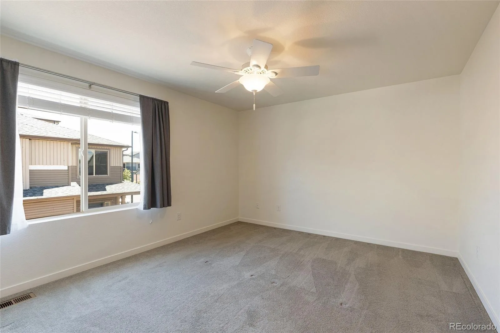 19109 E 54th Place Denver CO 80249 | MLS #REC3993047 09222026164351 1600 22