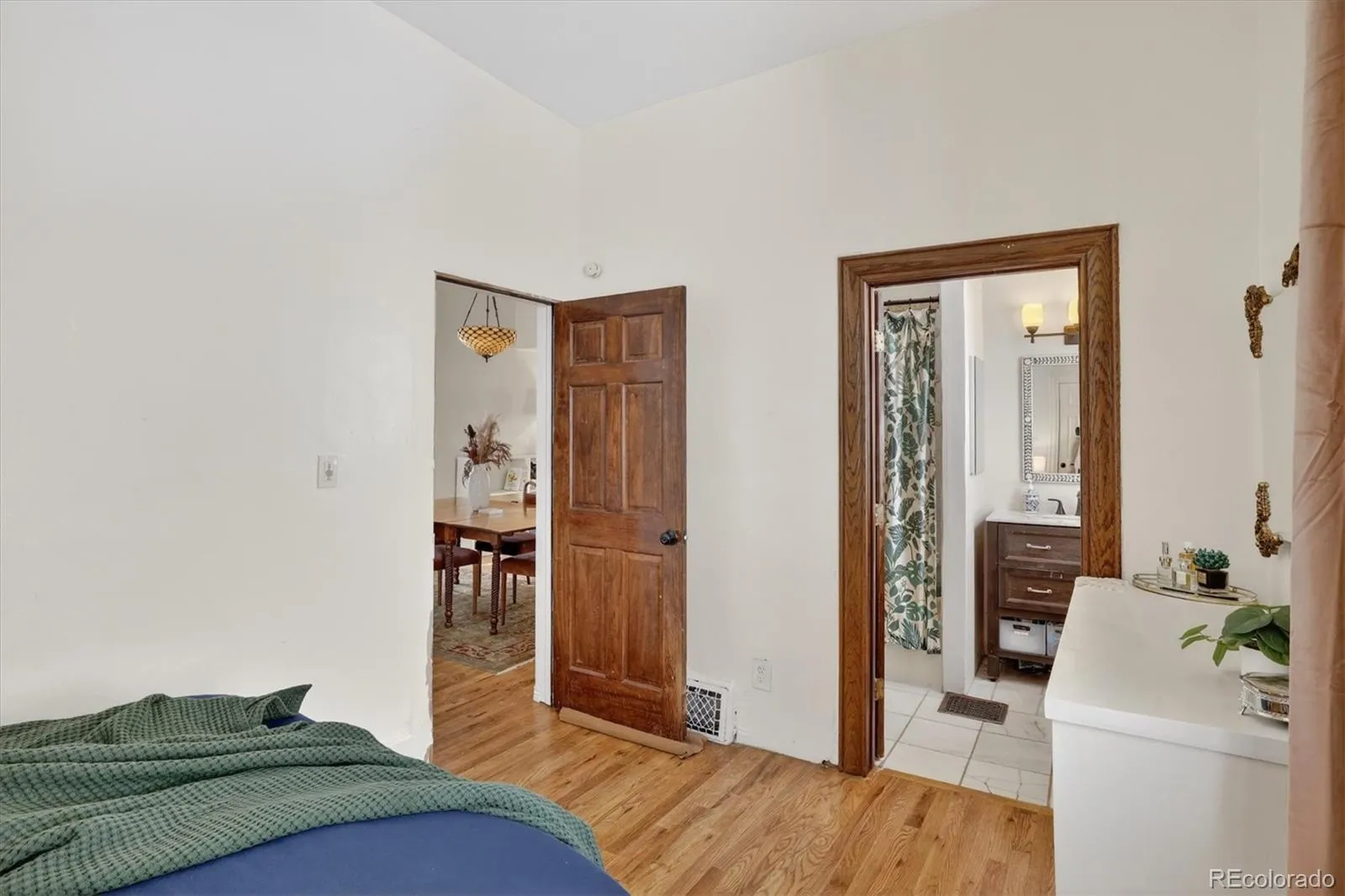 04212026183916 1600 14