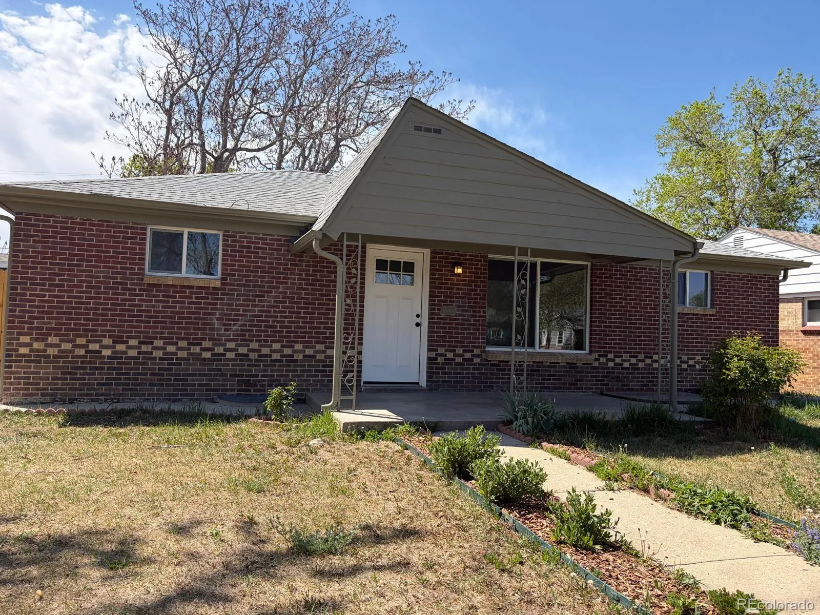 04222026003720 1600 0