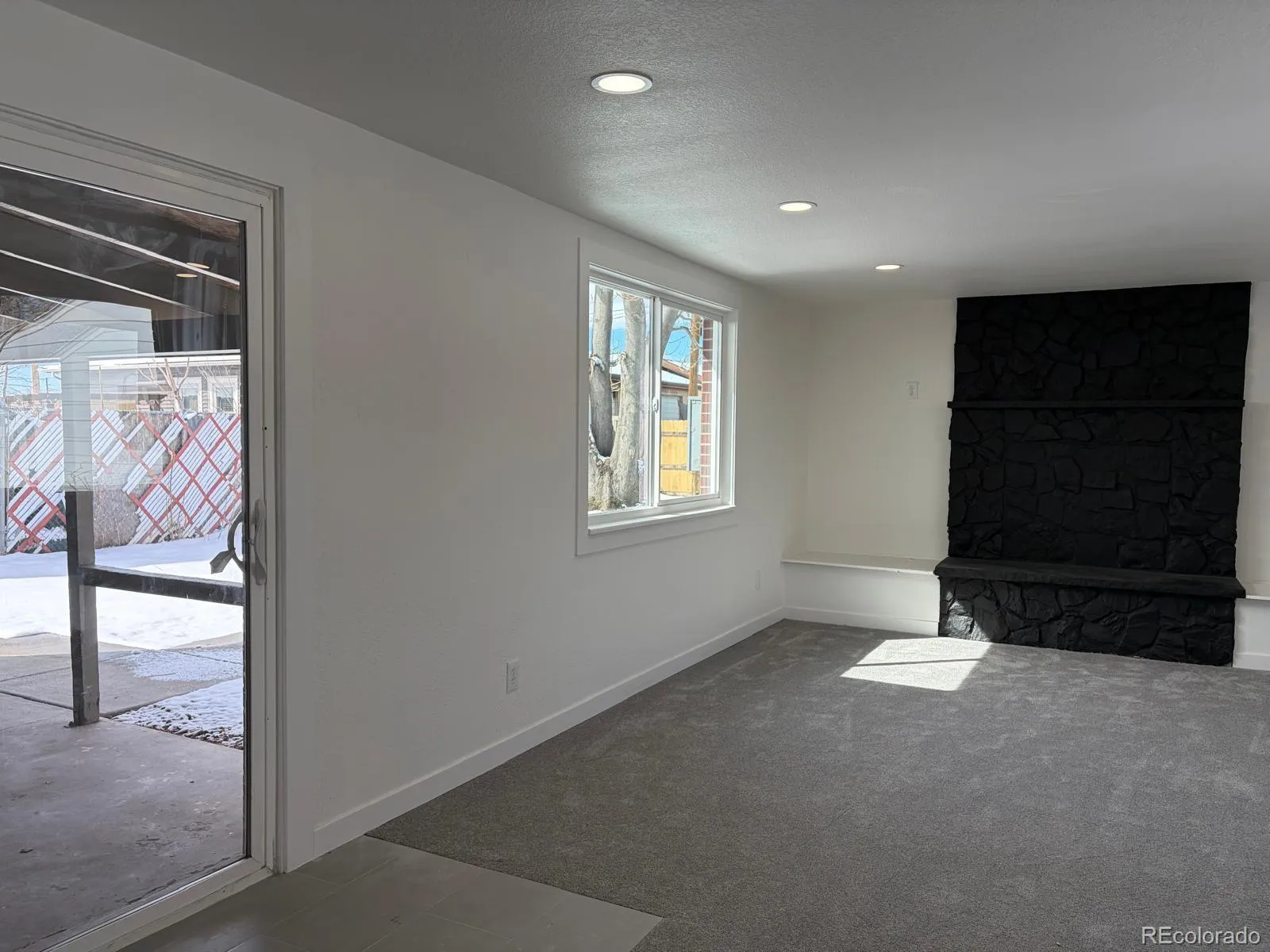 04222026003720 1600 15