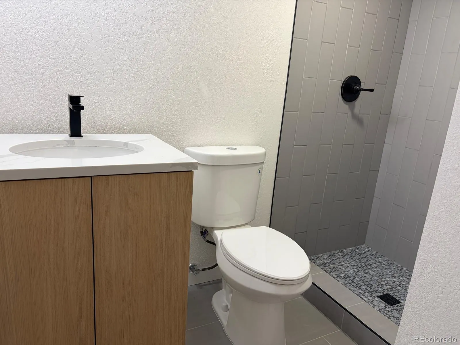 04222026003720 1600 25