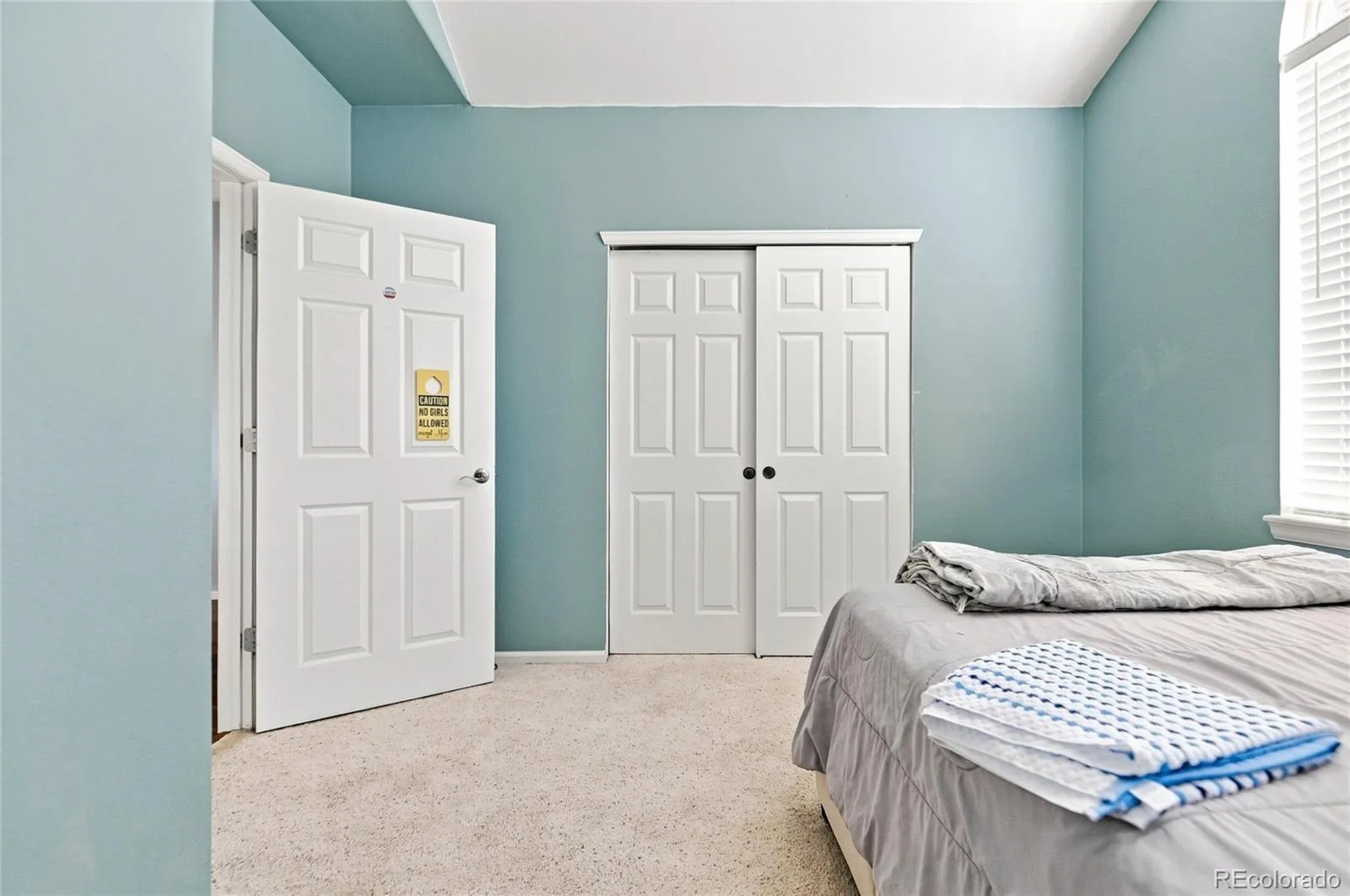 221 Granby Way #A Aurora CO 80011 | MLS #REC3998925 09222026150045 1600 16