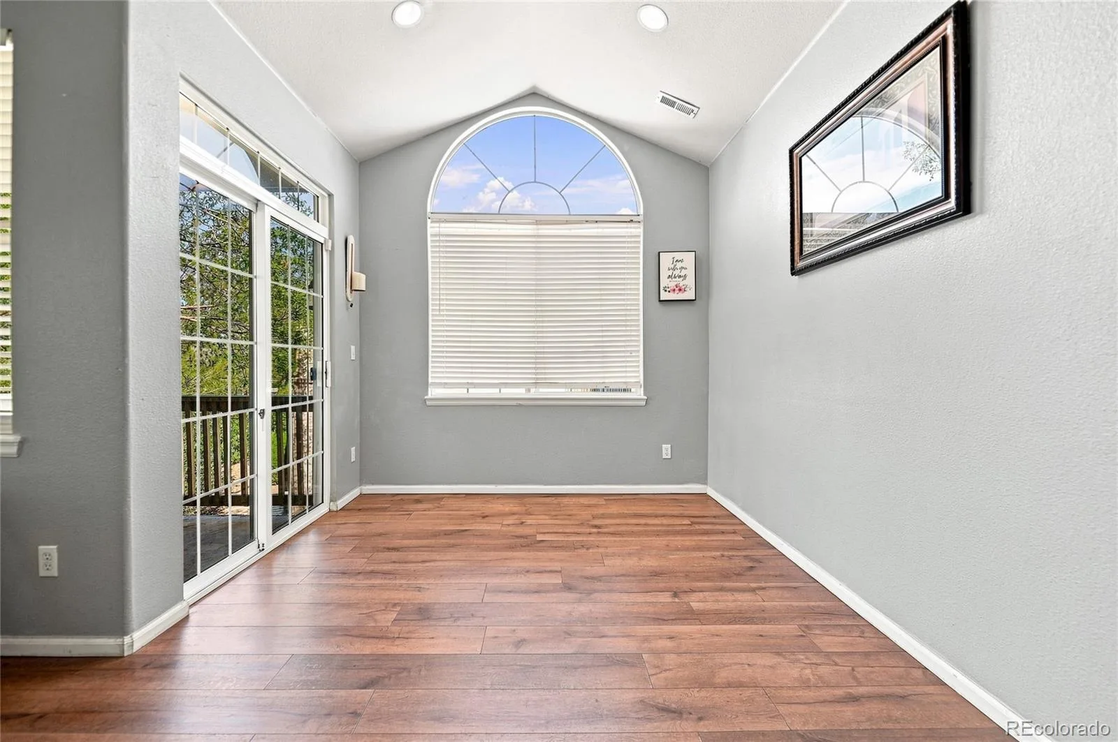 221 Granby Way #A Aurora CO 80011 | MLS #REC3998925 09222026150045 1600 8