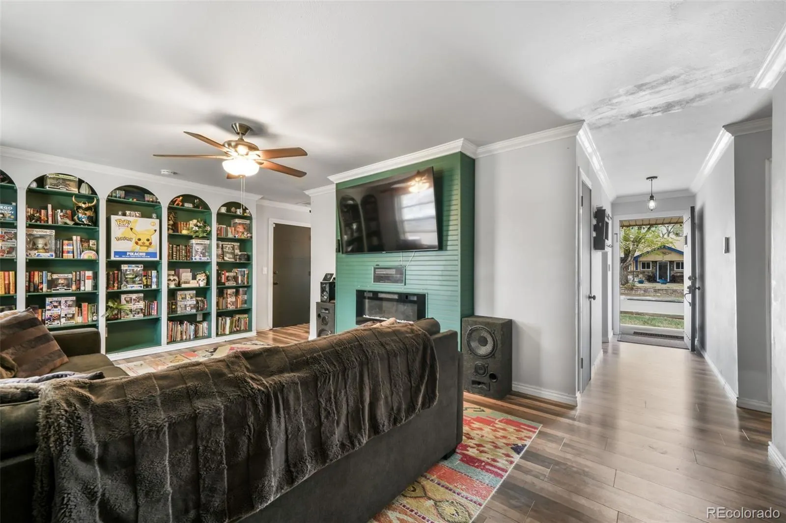 04092026010832 1600 12