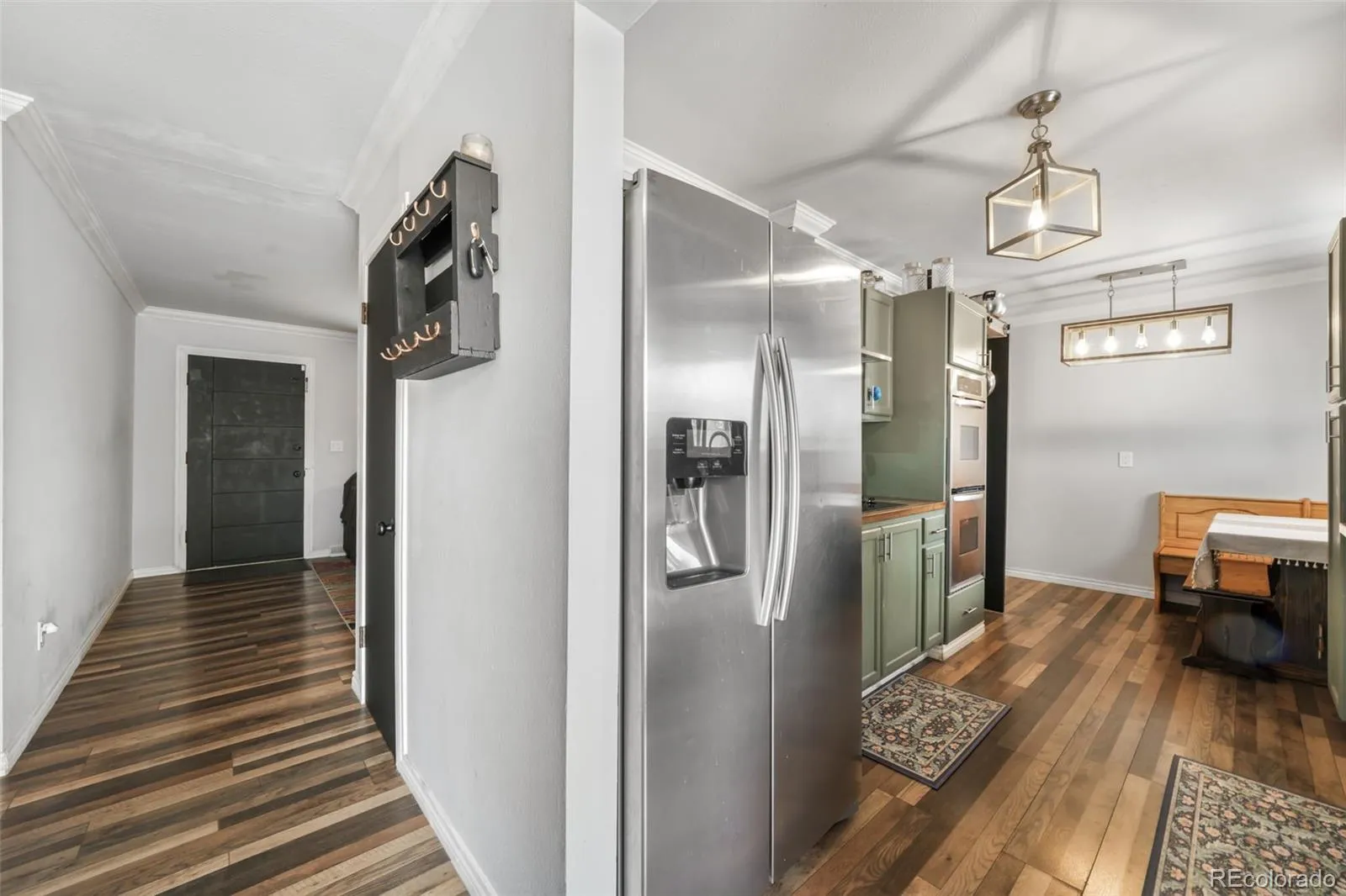 04092026010832 1600 2