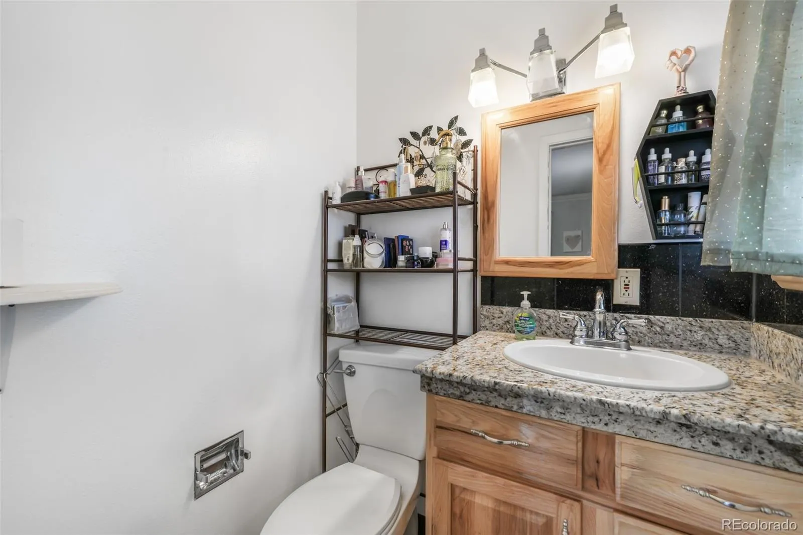 04092026010832 1600 21