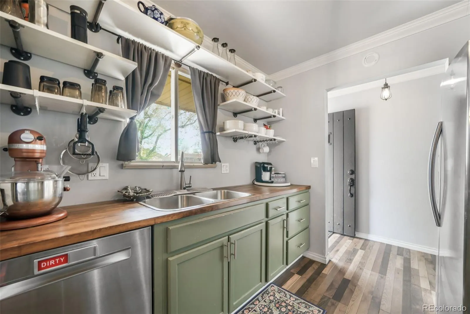 04092026010832 1600 8