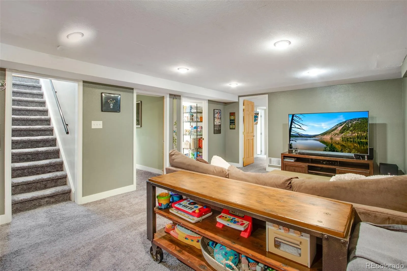 8070 W 25th Place Denver CO 80214 | MLS #REC4001927 08242026024619 1600 25