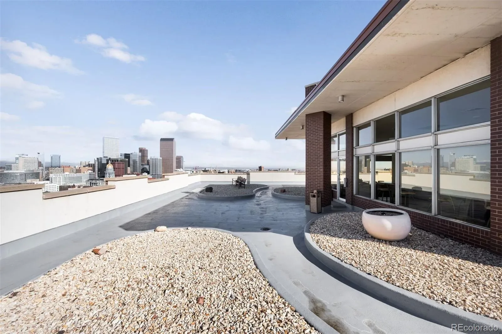 03182026190026 1600 32