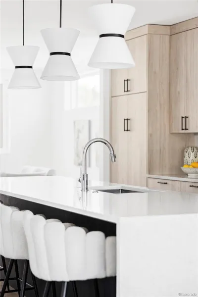 04182026002615 800 10