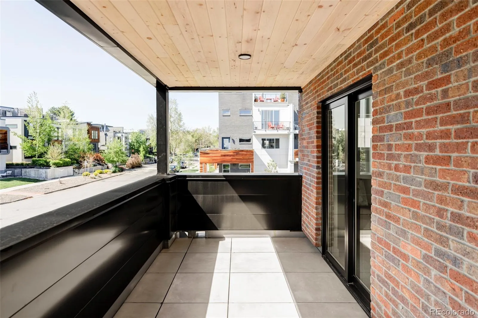 2090 Eliot Street Denver CO 80211 MLS #REC4008261 05032026173745 1600 39