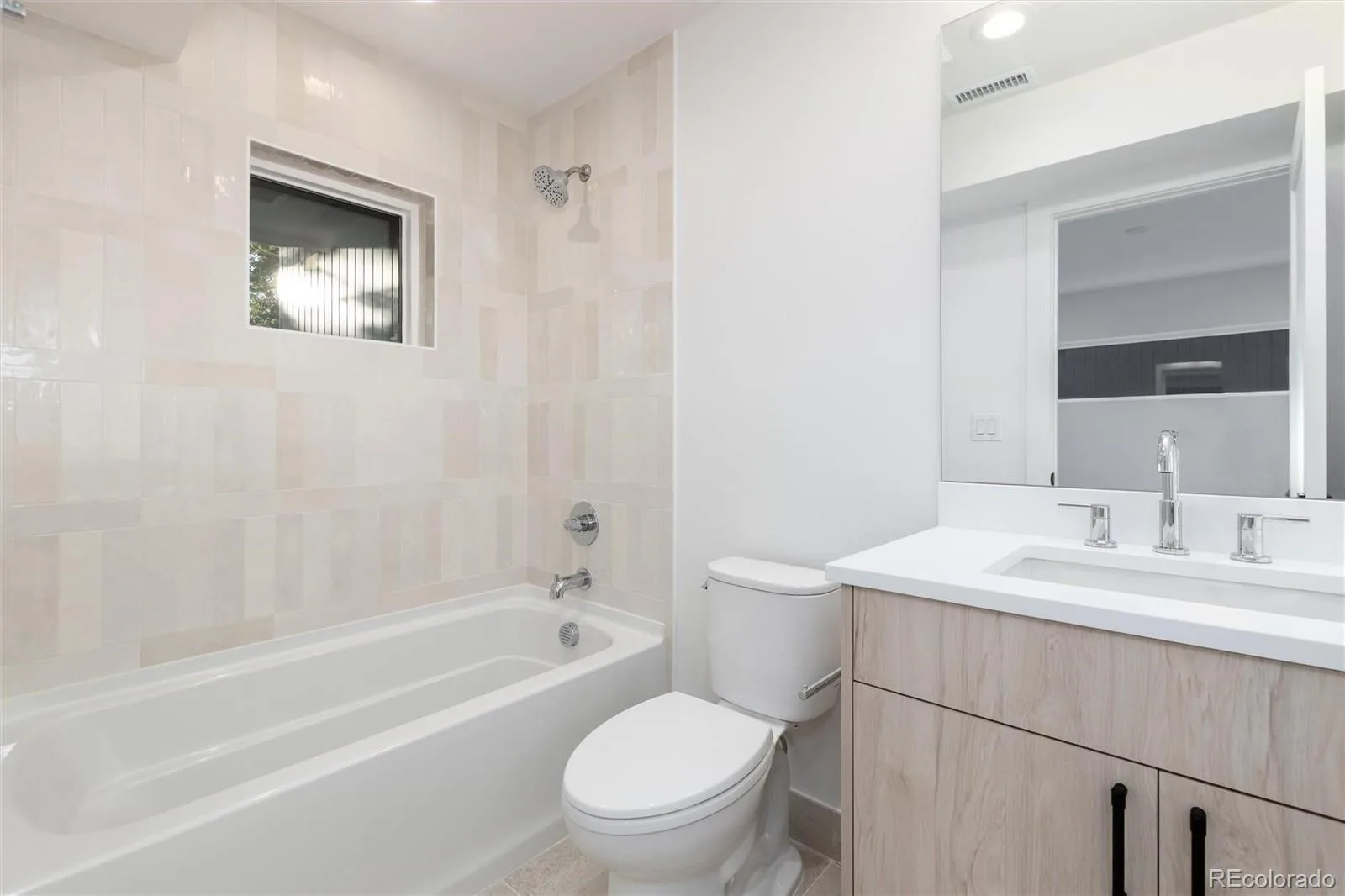 2090 Eliot Street Denver CO 80211 MLS #REC4008261 06292026184438 1600 26