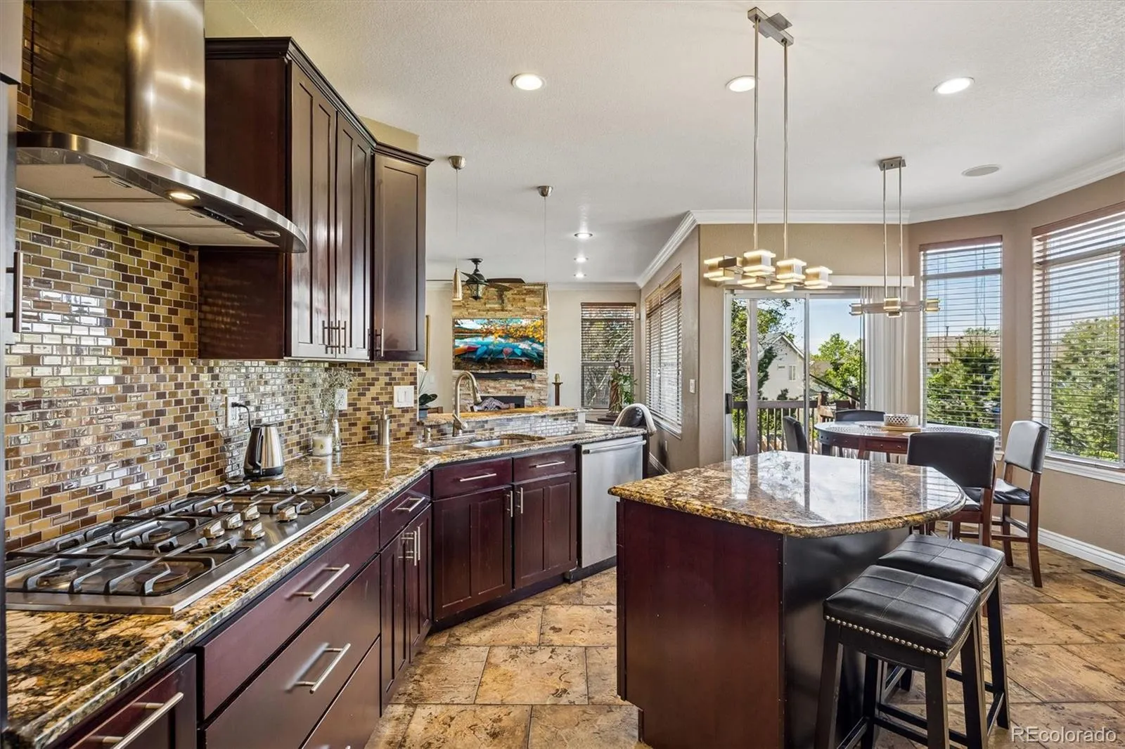 1317 W 111th Avenue Northglenn CO 80234 MLS #REC4009177 05122026225506 1600 13