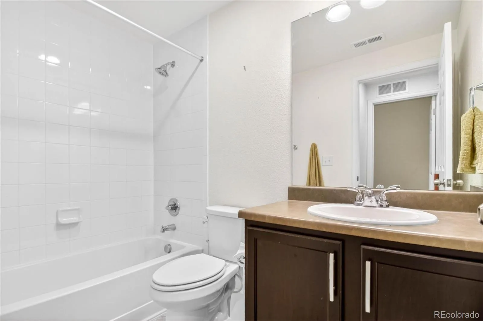 5557 Danube Street Denver CO 80249 MLS #REC4009845 04192026151813 1600 25