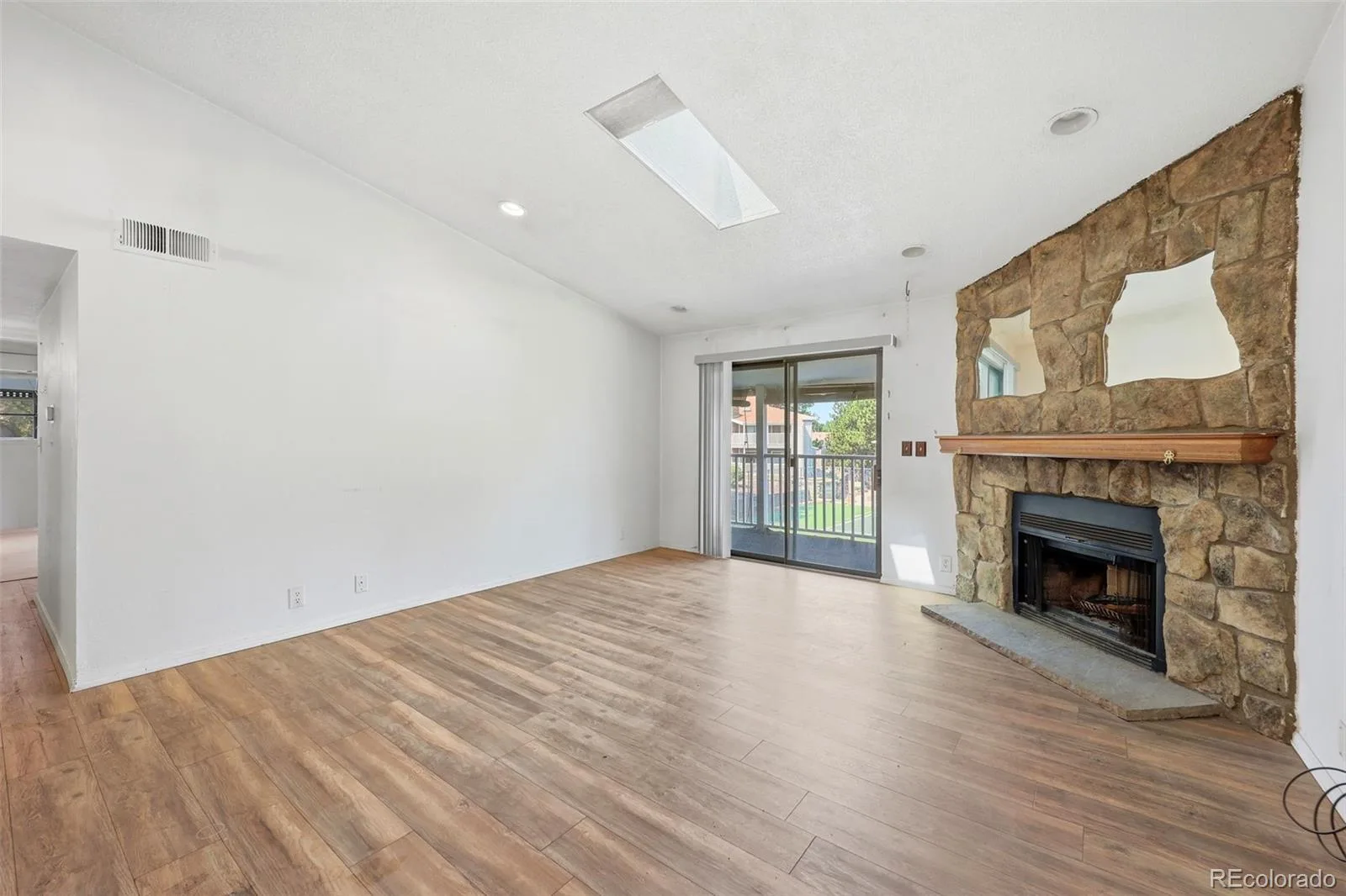 907 S Yampa Street #208 Aurora CO 80017 | MLS #REC4009866 08112026153605 1600 2