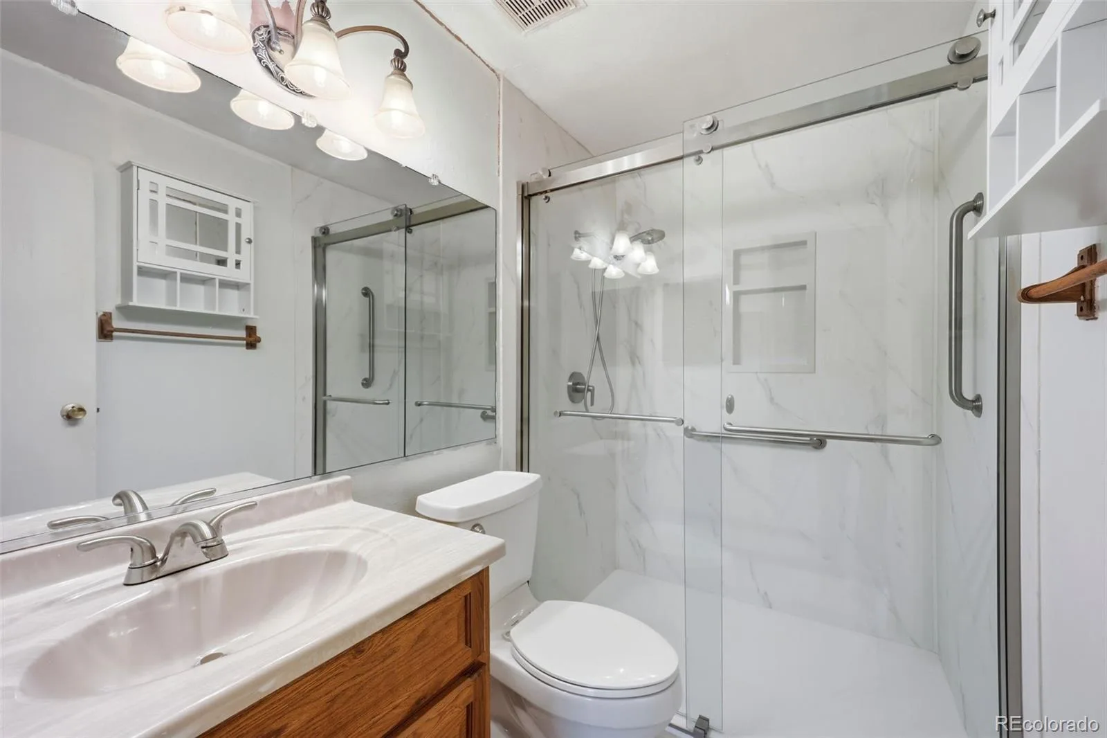 907 S Yampa Street #208 Aurora CO 80017 | MLS #REC4009866 08112026153605 1600 24