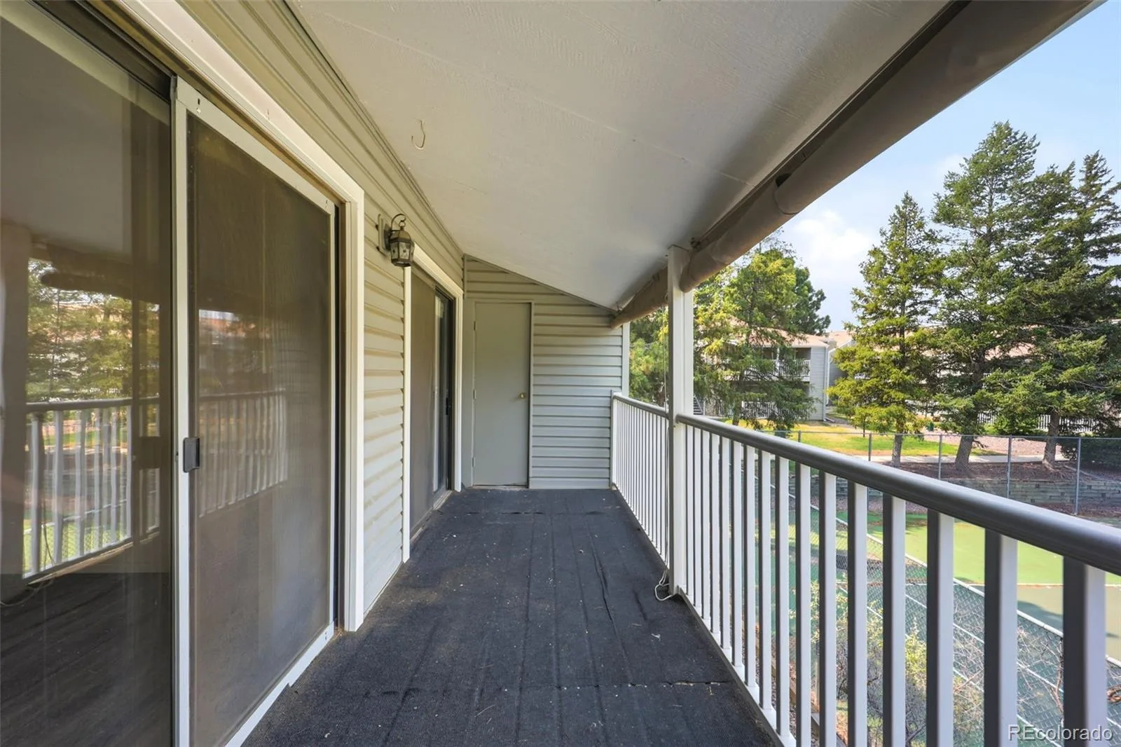 907 S Yampa Street #208 Aurora CO 80017 | MLS #REC4009866 08112026153605 1600 27