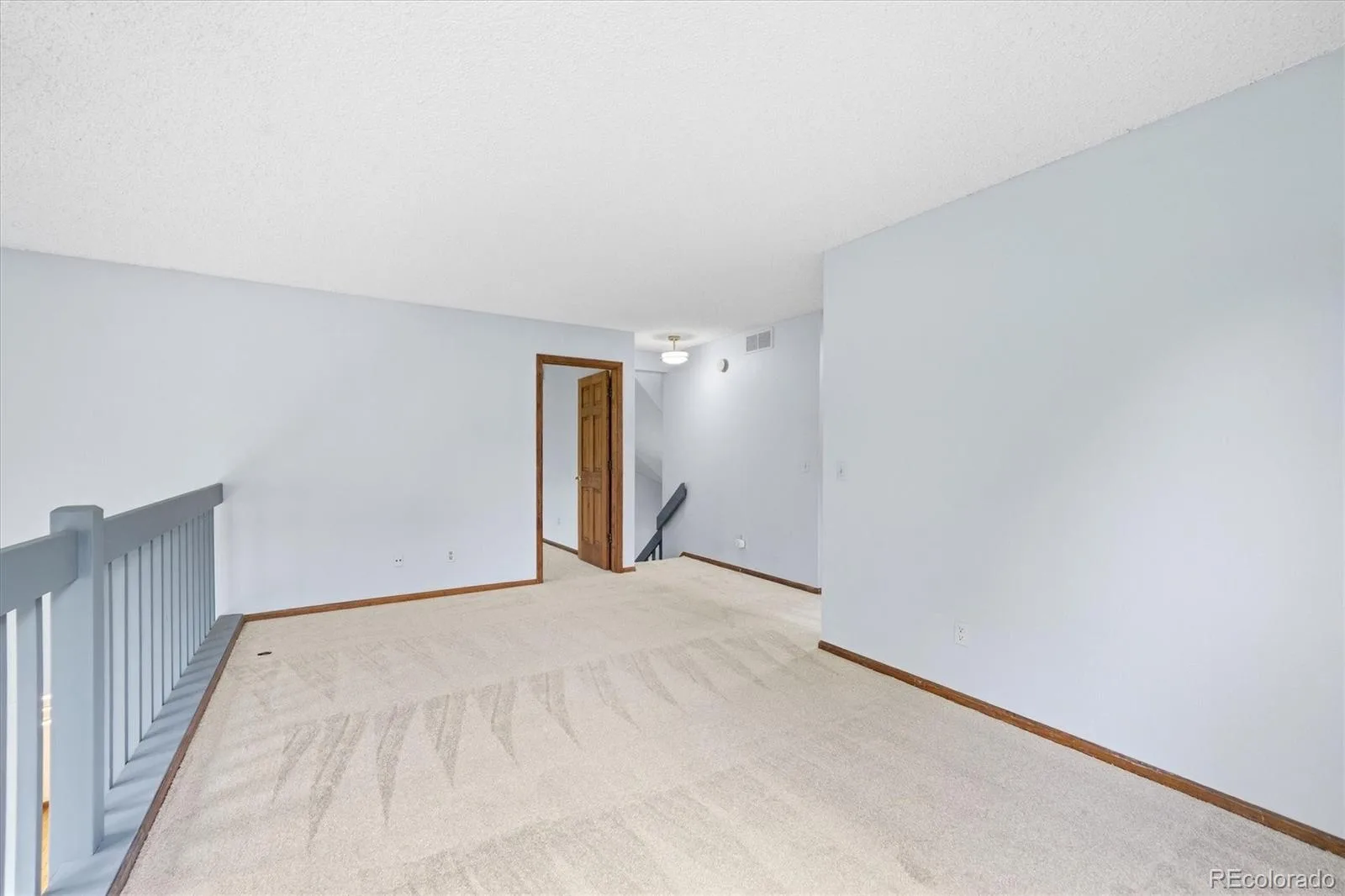 2454 S Sedalia Circle Aurora CO 80013 | MLS #REC4010477 09252026121356 1600 27