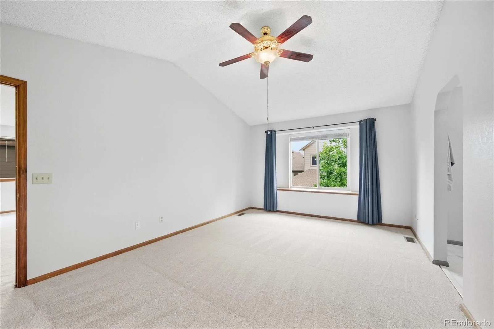 2454 S Sedalia Circle Aurora CO 80013 | MLS #REC4010477 09252026121356 1600 29