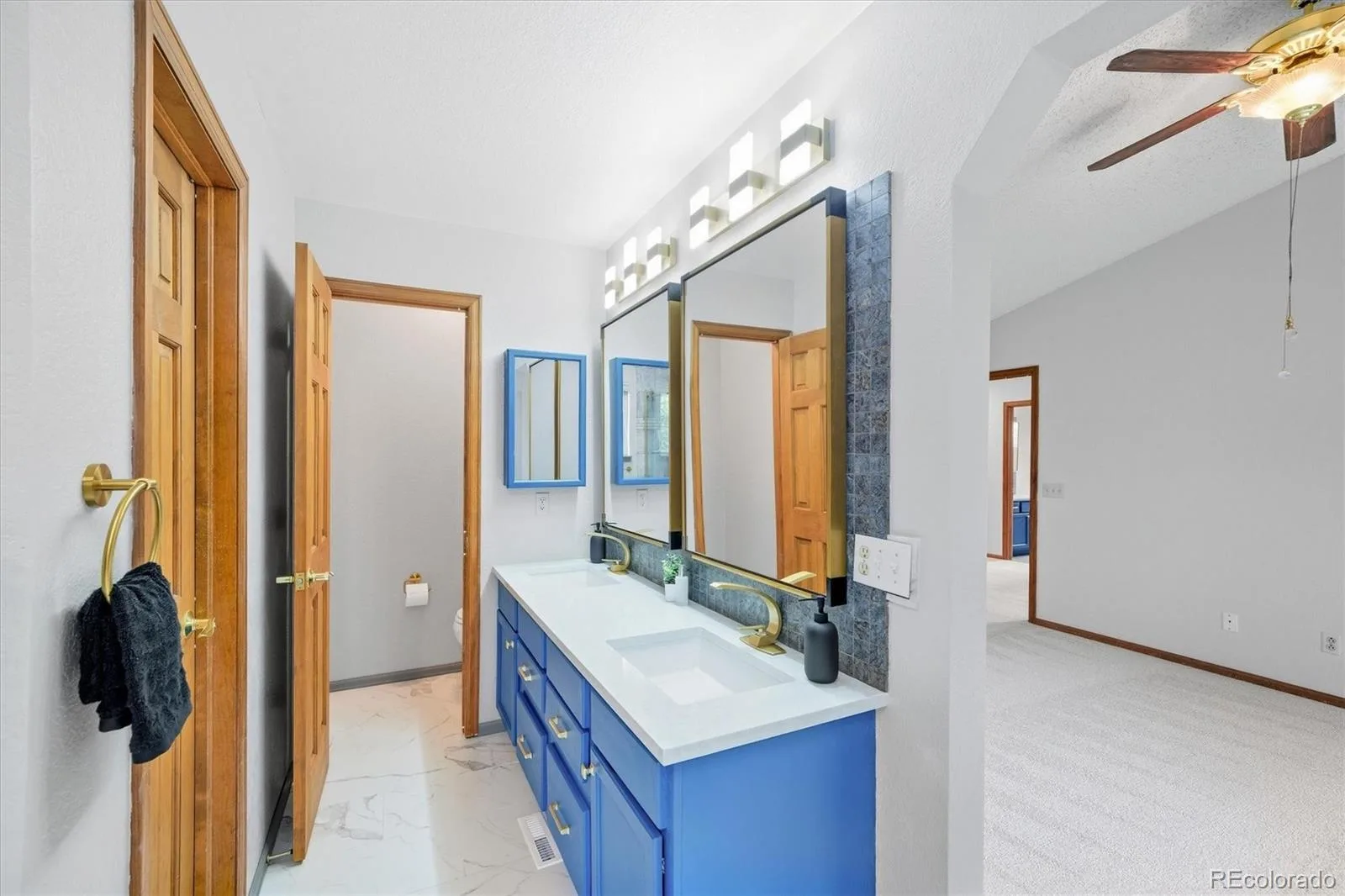 2454 S Sedalia Circle Aurora CO 80013 | MLS #REC4010477 09252026121356 1600 35