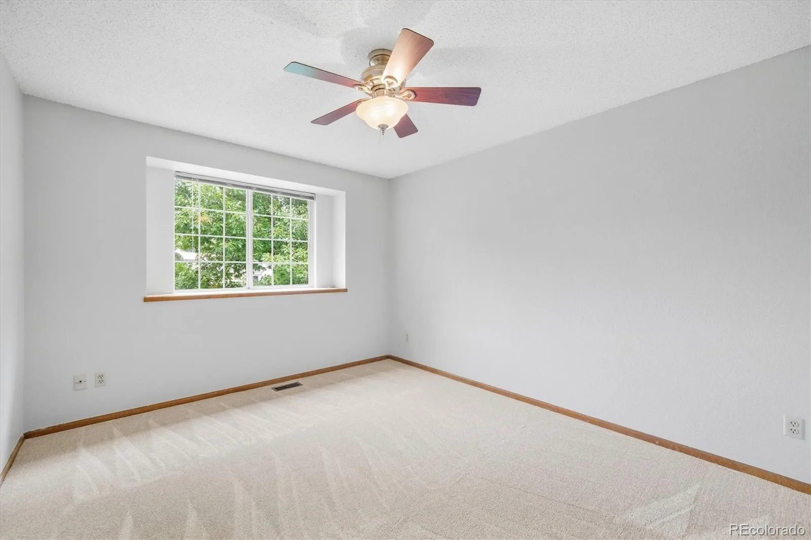 2454 S Sedalia Circle Aurora CO 80013 | MLS #REC4010477 09252026121356 1600 38