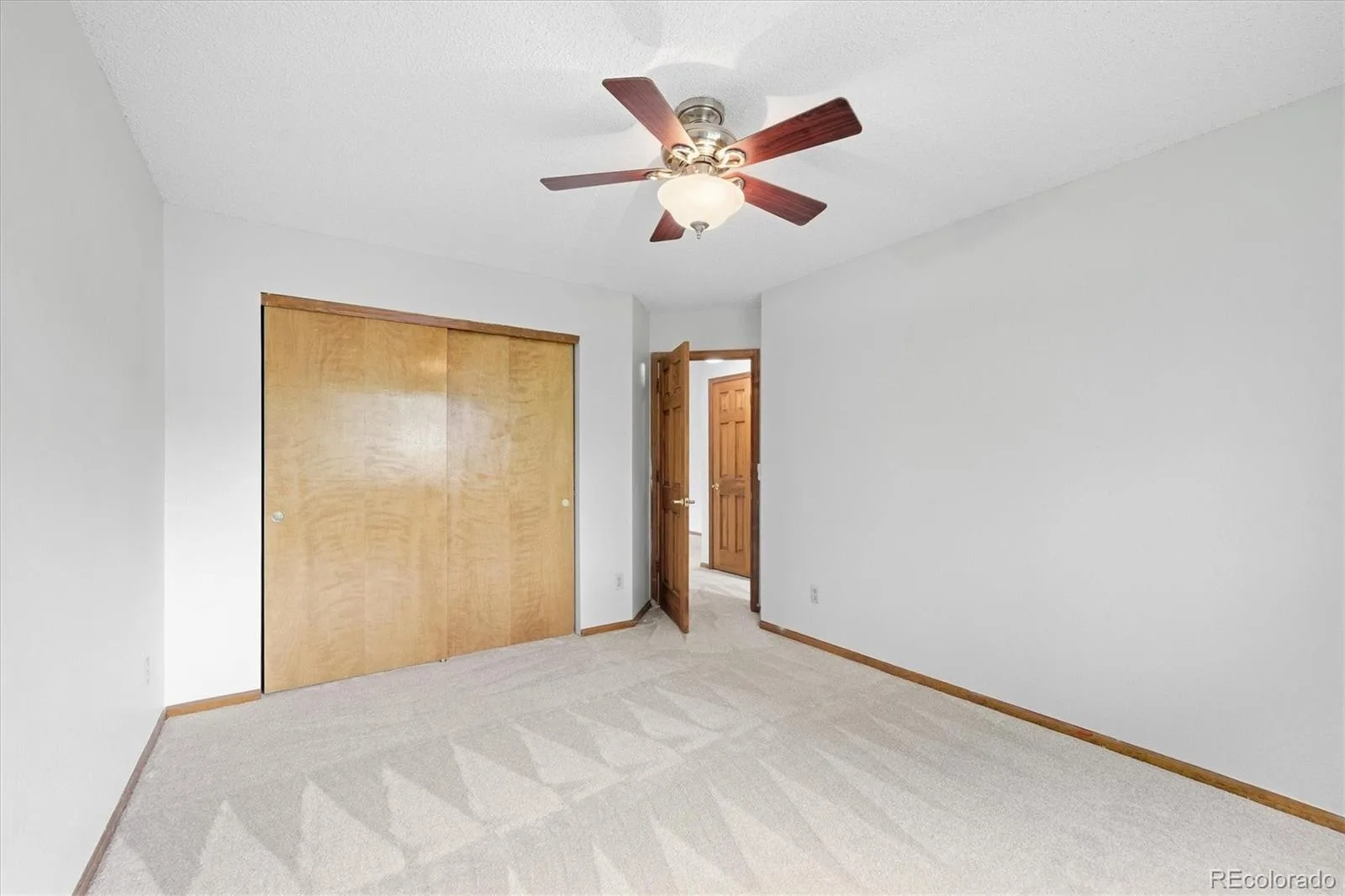 2454 S Sedalia Circle Aurora CO 80013 | MLS #REC4010477 09252026121356 1600 39