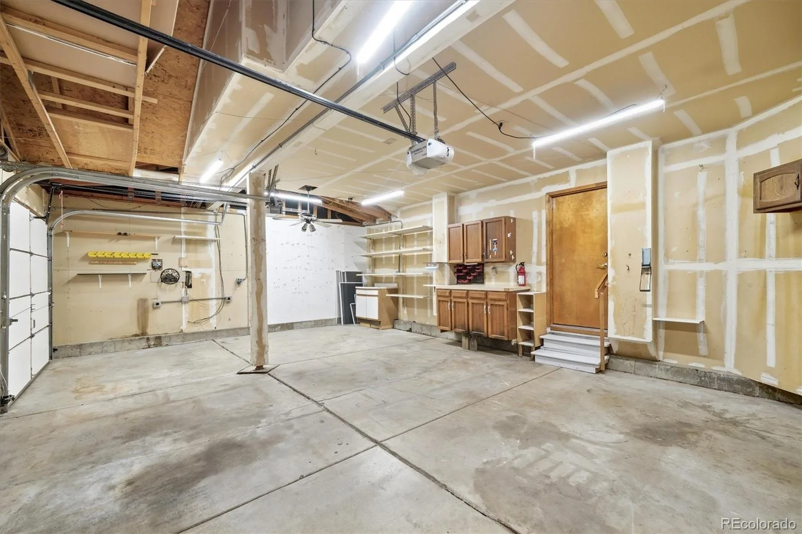 2454 S Sedalia Circle Aurora CO 80013 | MLS #REC4010477 09252026121356 1600 43