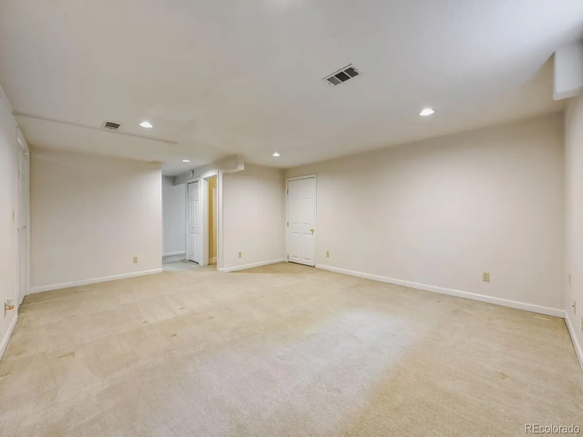 8168 Dover Circle Arvada CO 80005 MLS #REC4010503 05152026211236 1200 20