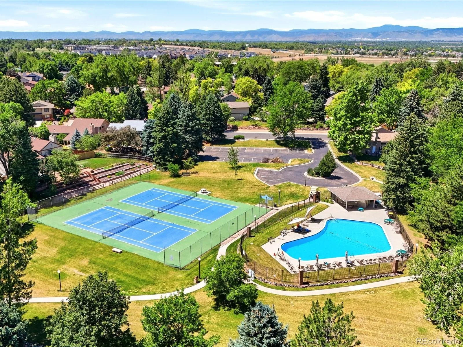 4811 W 102nd Avenue Westminster CO 80031 MLS #REC4011404 07022026011553 1600 48