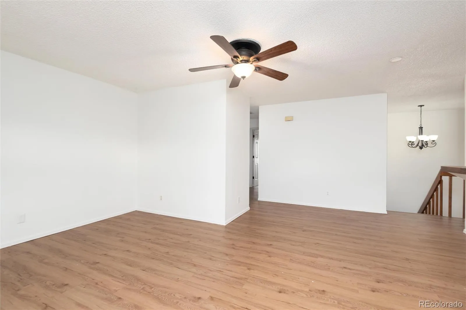 12513 E Pacific Circle #D Aurora CO 80014 MLS #REC4011430 05202026231923 1600 11