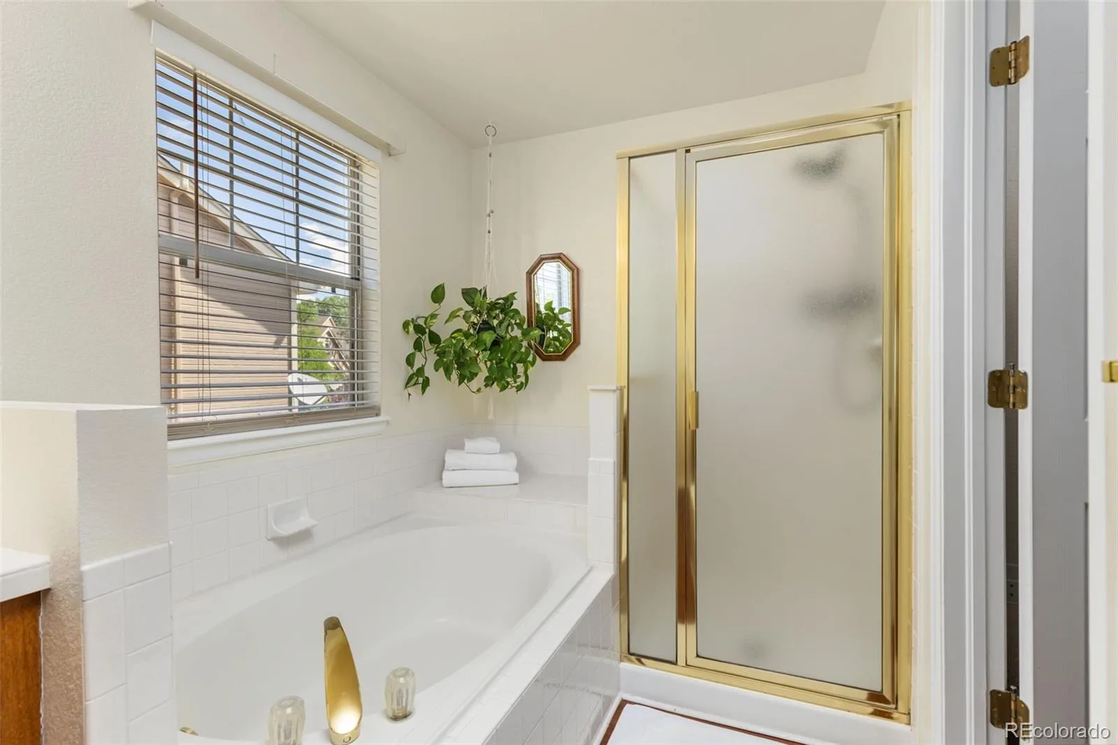 4056 S Abilene Circle #A Aurora CO 80014 | MLS #REC4012330 08182026030253 1600 20