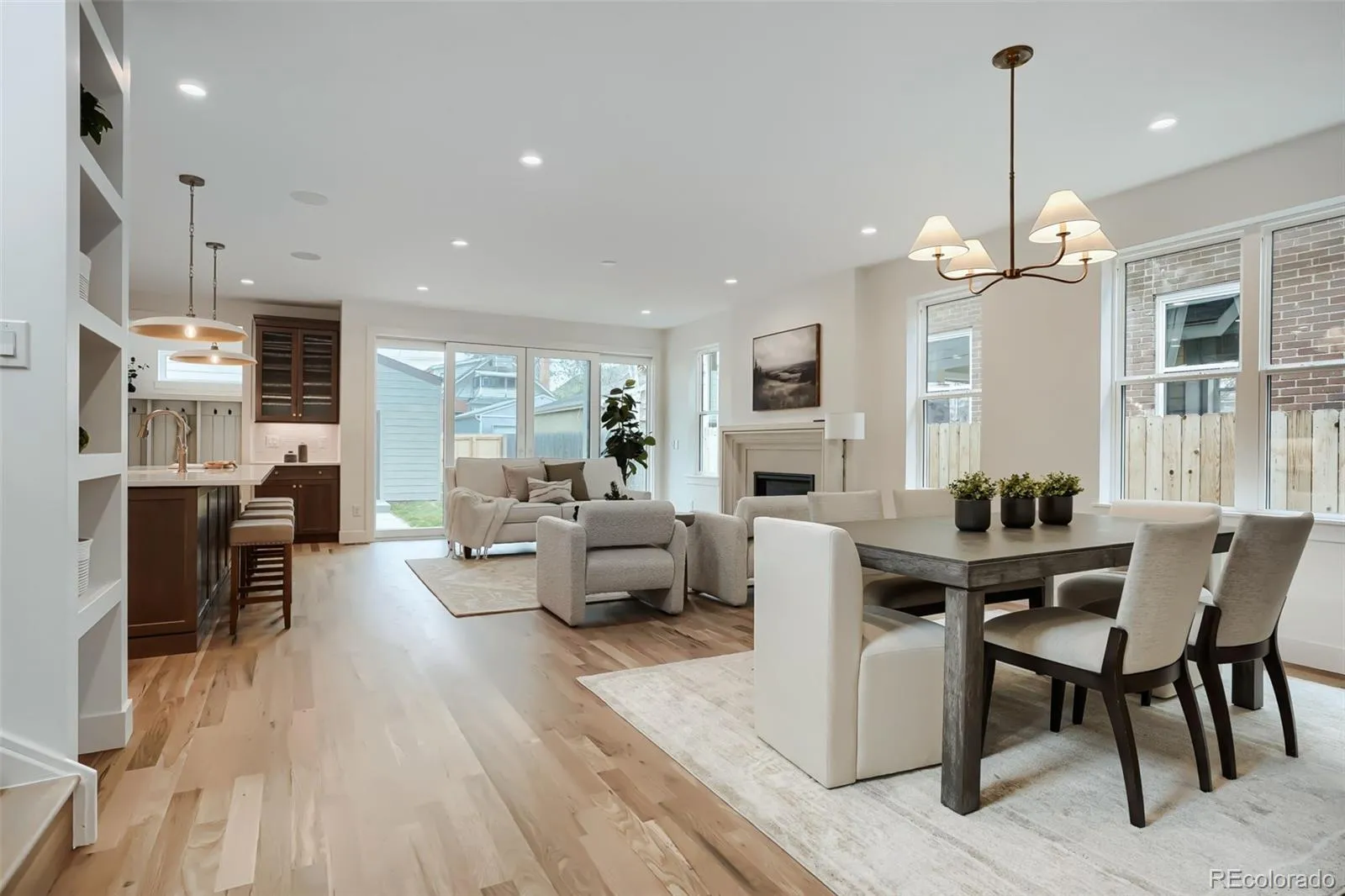 04032026215503 1600 1