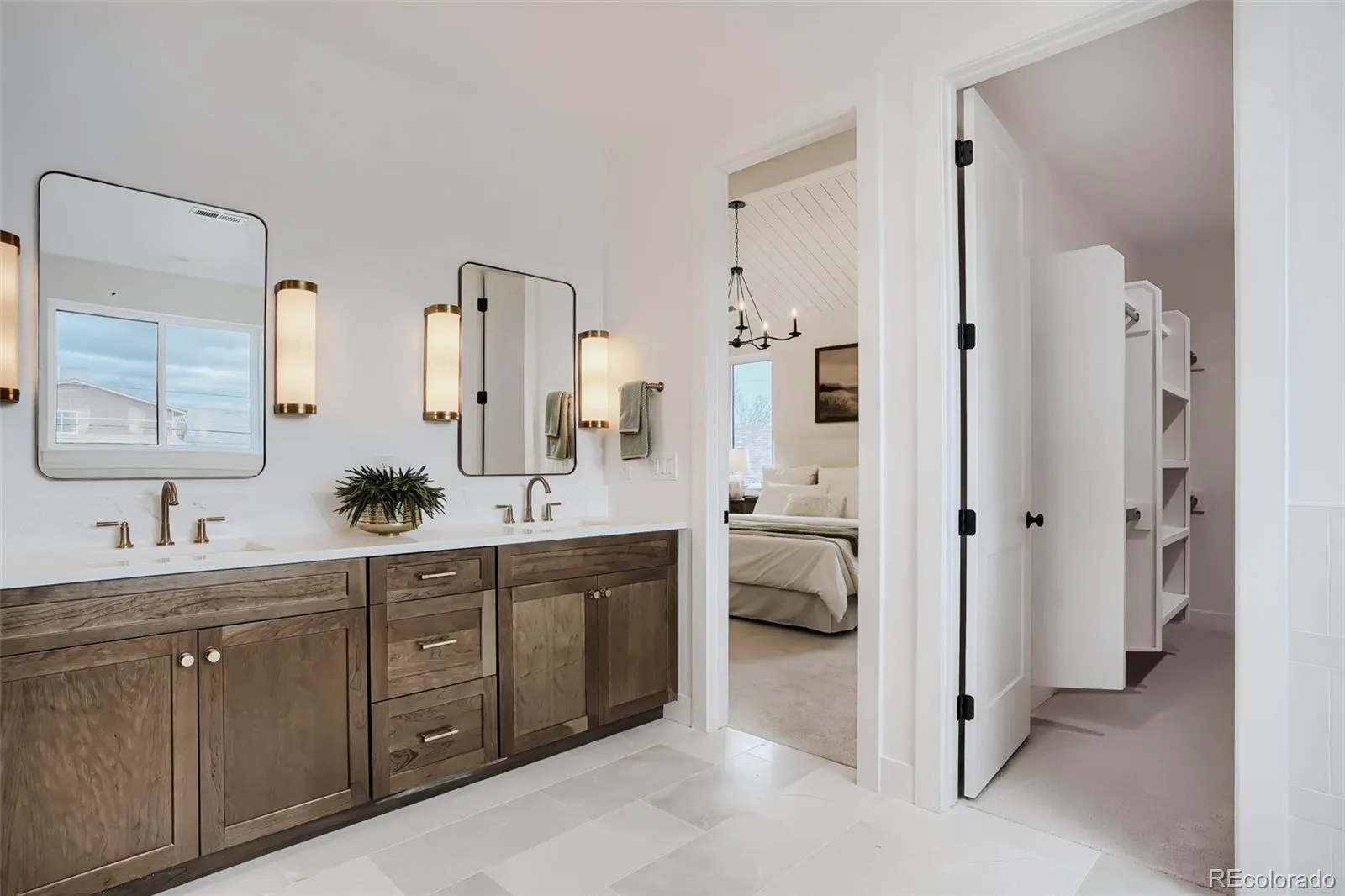 04032026215503 1600 11