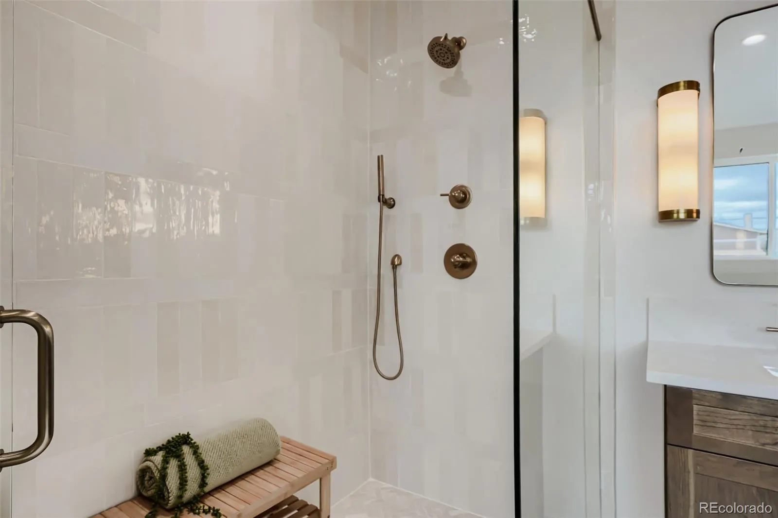 04032026215503 1600 12