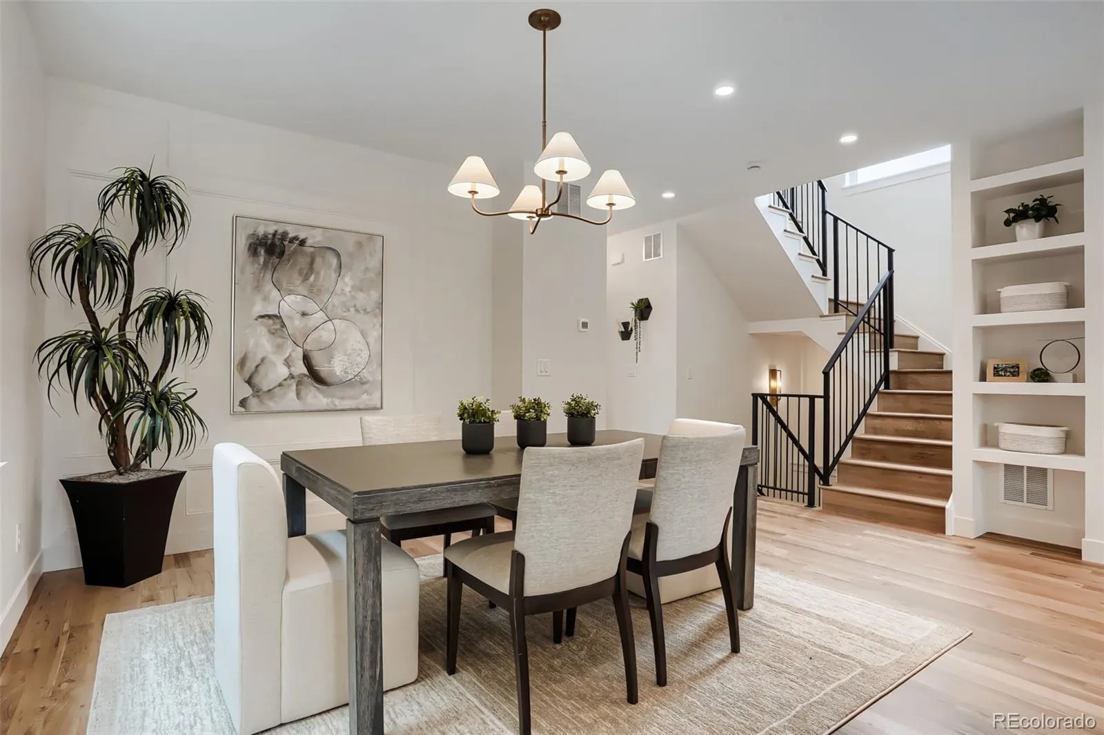 04032026215503 1600 6