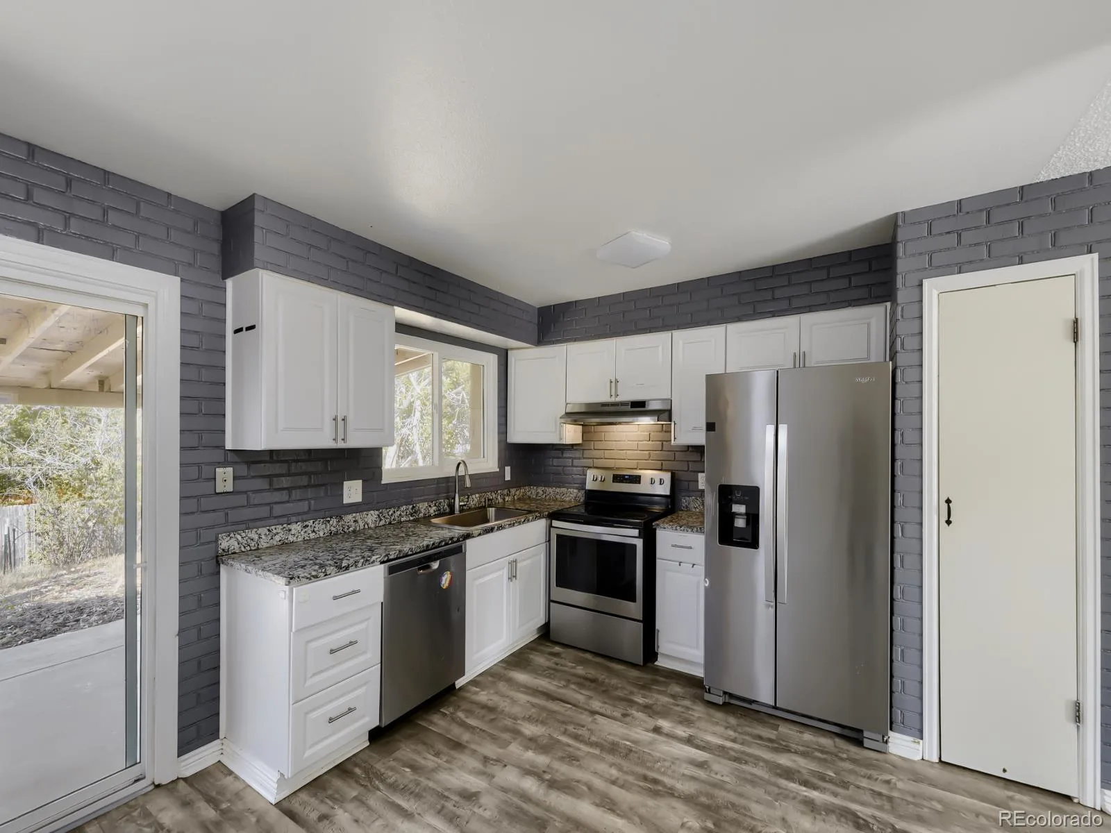 16173 E Dickenson Place Aurora CO 80013 | MLS #REC4012734 07292026235120 1600 2