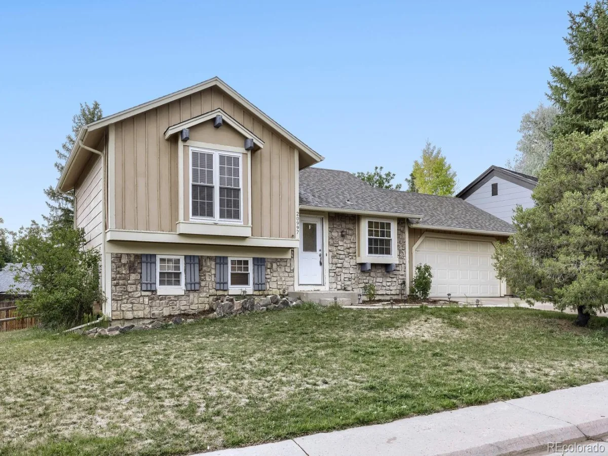 20997 E Dorado Circle Aurora CO 80015 | MLS #REC4013555 07182026140501 1200 1