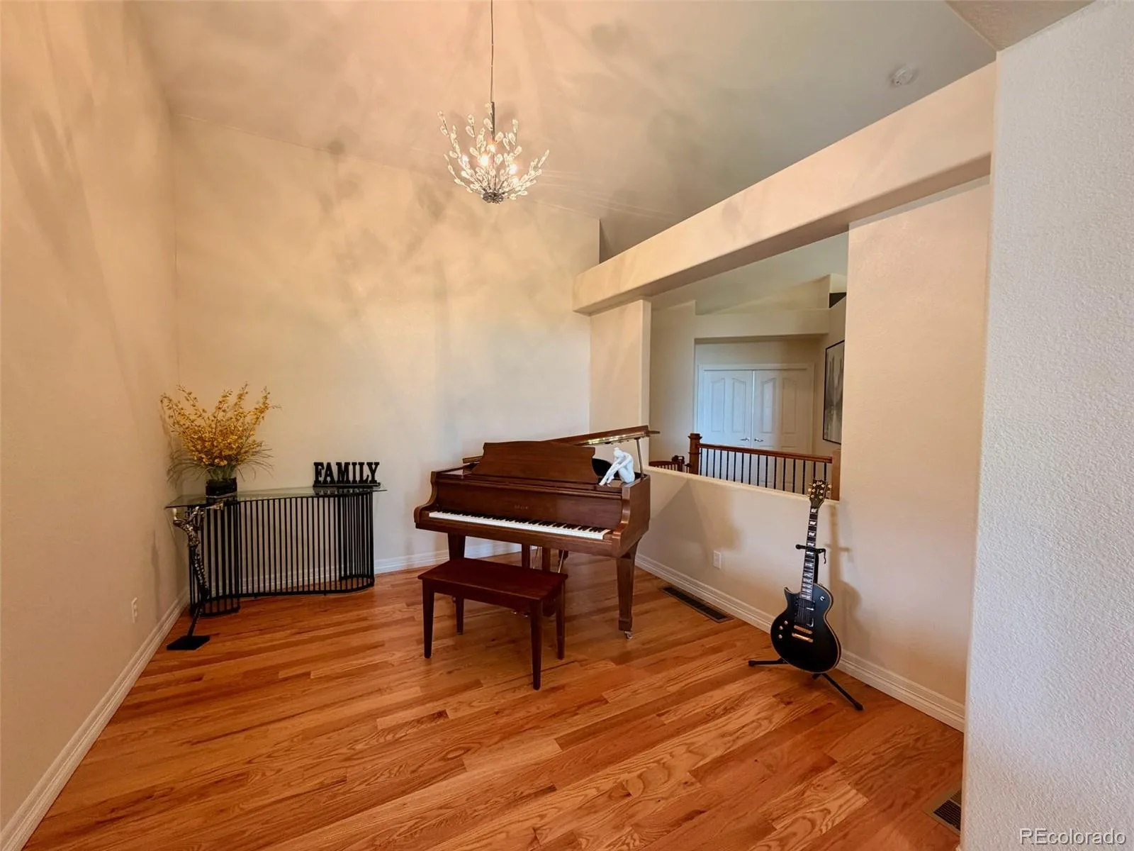 26804 E Mineral Drive Aurora CO 80016 MLS #REC4013667 06262026195918 1600 3